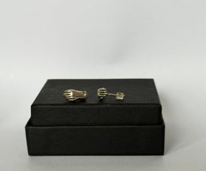 Tiny hands studs
