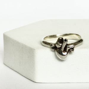 Heart ring