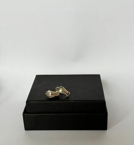 Tiny hands studs