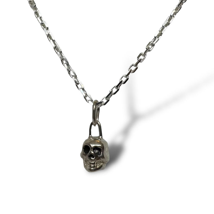 Skull pendant