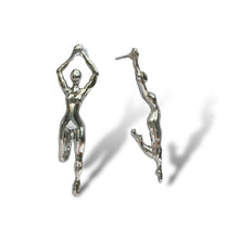 Load image into Gallery viewer, Pin up ladies stud earrings