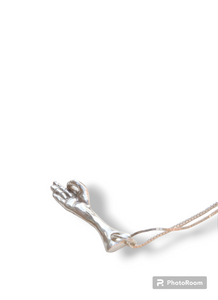 Hand pendant
