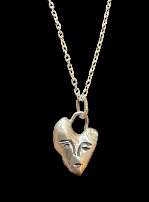 Heart pendant
