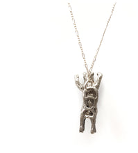 Load image into Gallery viewer, Bear on a chair