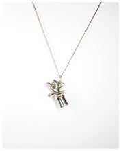 Load image into Gallery viewer, Cat in a hat pendant