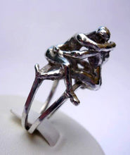 Load image into Gallery viewer, Sisterhood ring
